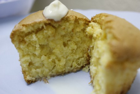 Hotcake de milho verde recheado com leite condensado